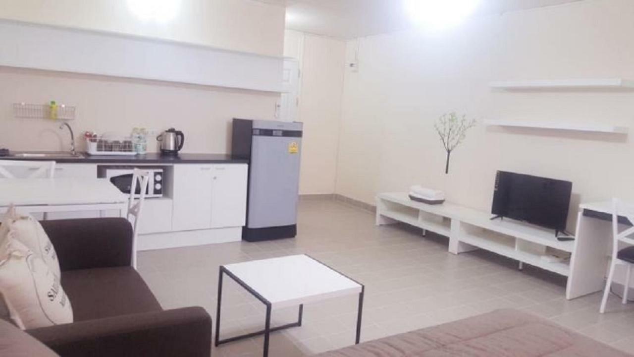 Popular Condo C4 Nonthaburi Buitenkant foto